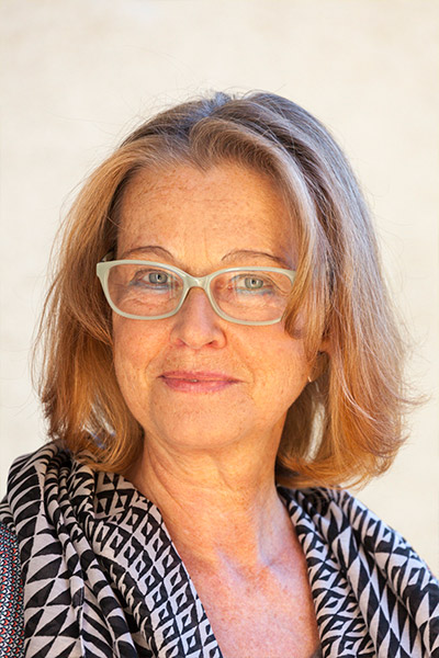 Mag.Dr. Maria Barbara Neubauer Portrait